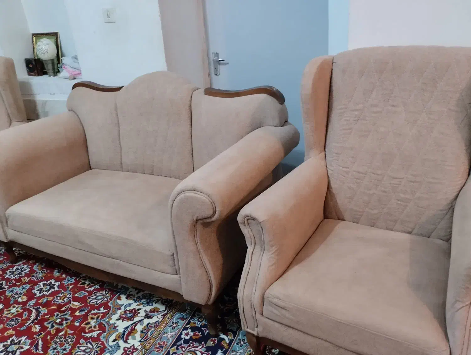 مبل هفت نفره|مبلمان خانگی و میز عسلی|قائن, |دیوار