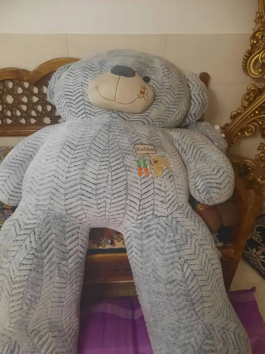 عروسک|اسباب‌بازی بچه|اصفهان, رزمندگان|دیوار