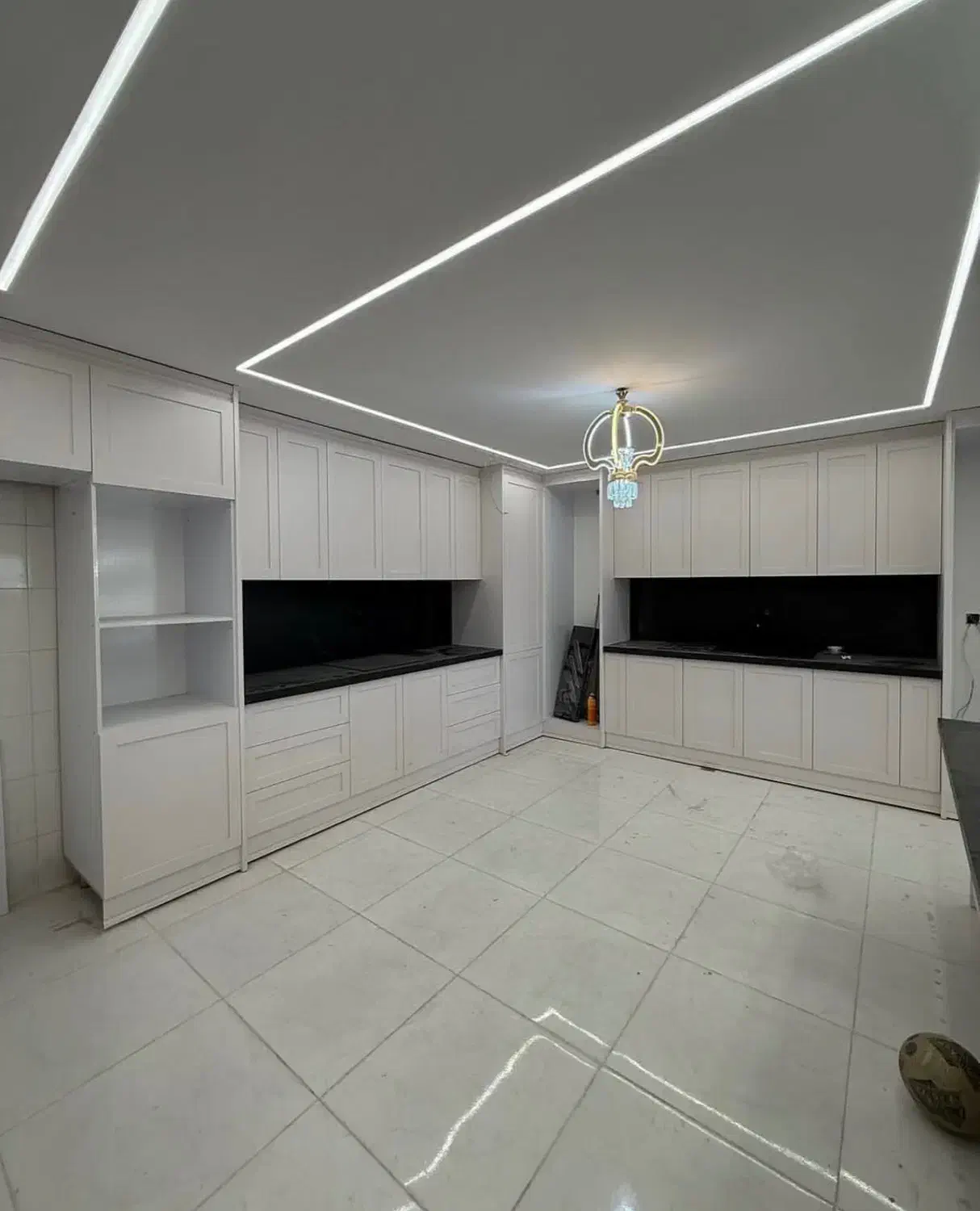 پشت تلویزیونی با نور پردازی|لوستر و چراغ آویز|گنبد کاووس, |دیوار