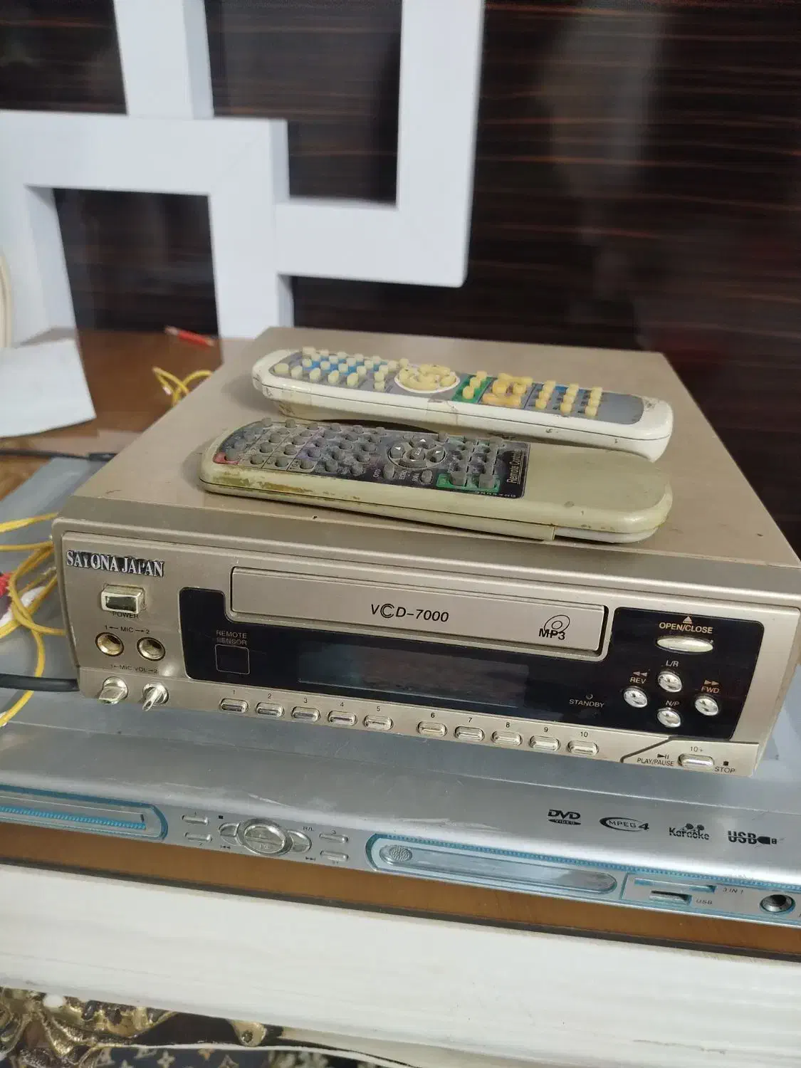 دو عدد دستگاه سی دی سالم|پخش‌کننده DVD و ویدیو|مشهد, رسالت|دیوار