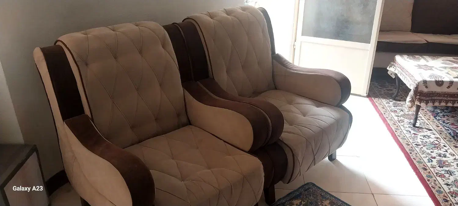 فروش مبل ۷ نفره راحتی شاهین‌شهر|مبلمان خانگی و میز عسلی|شاهین‌شهر, شهرک گلدیس|دیوار