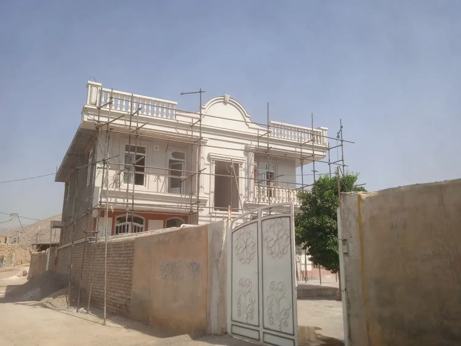 صفر تا صد اجرای نمای ساختمان|خدمات پیشه و مهارت|مرودشت, فاز اول شهرک فرهنگیان|دیوار