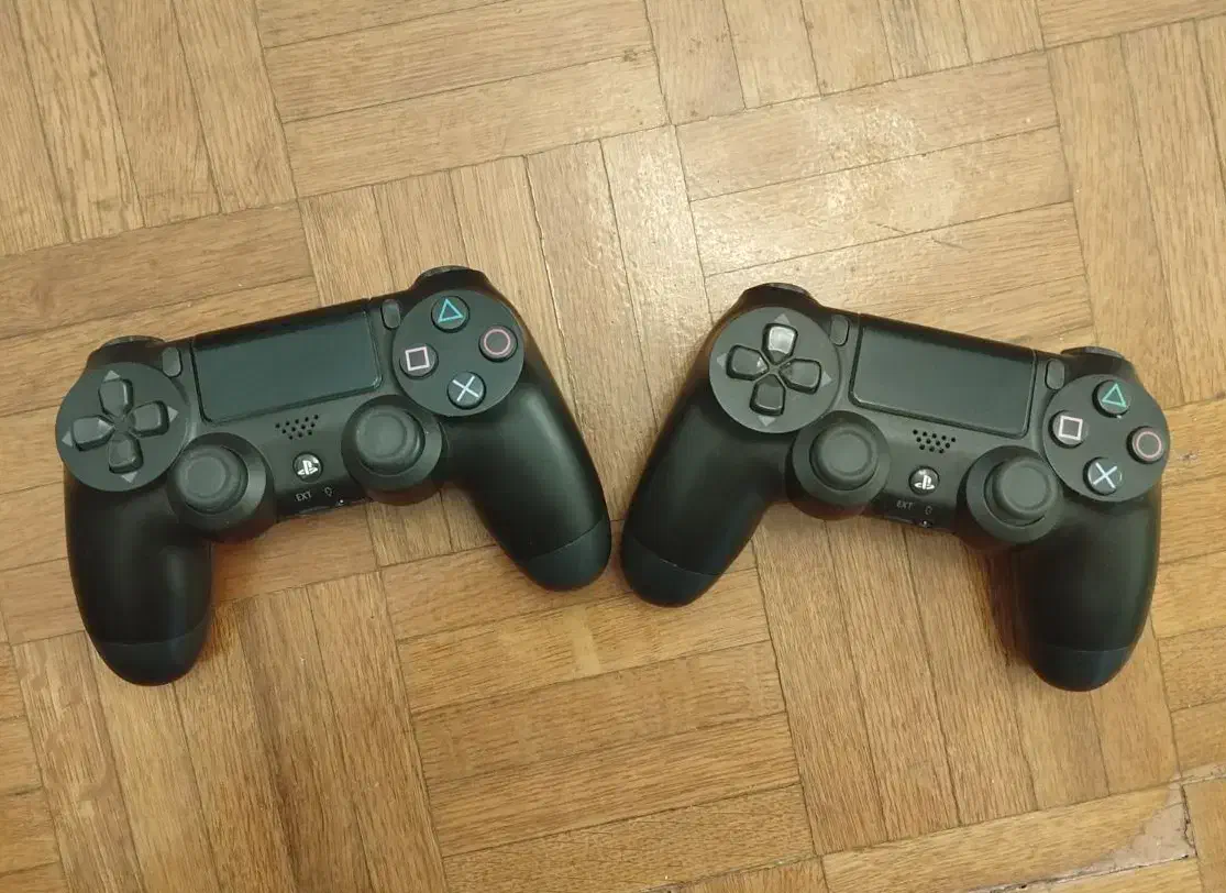 دستگاه ps4 pro یک ترابایت|کنسول، بازی ویدئویی و آنلاین|تهران, مجیدیه|دیوار