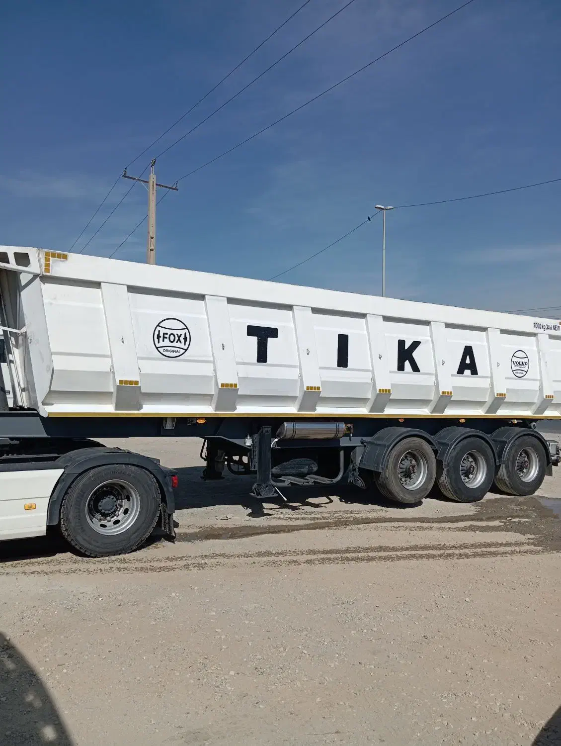 کمپرس تیکا 1402|خودرو سنگین|بروجرد, |دیوار