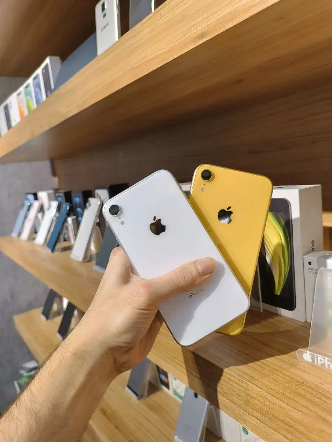 آیفون xr|موبایل|قم, عمار یاسر|دیوار