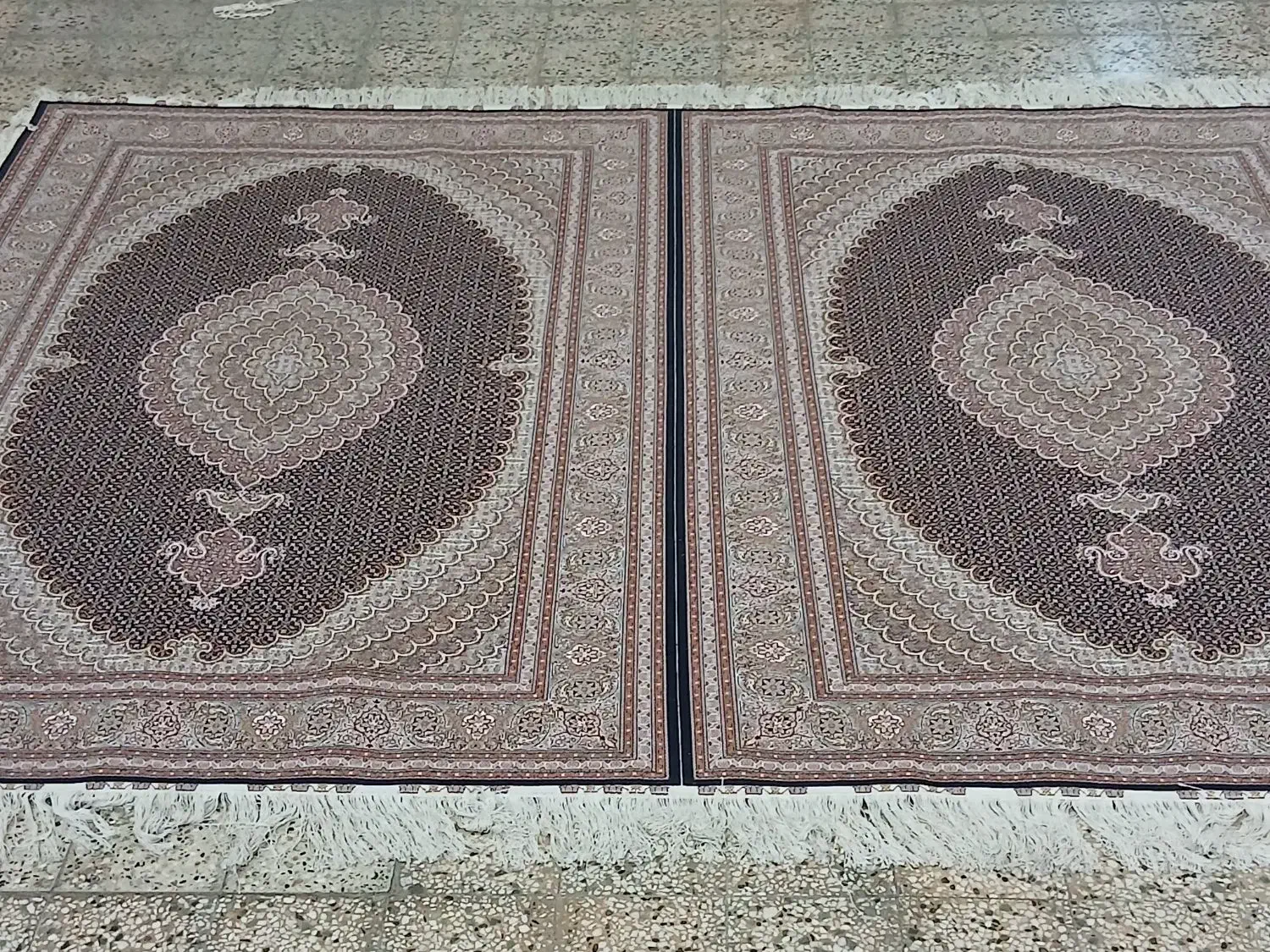 فرش دستبافت (ماهی خوی)|فرش|تهران, صادقیه|دیوار