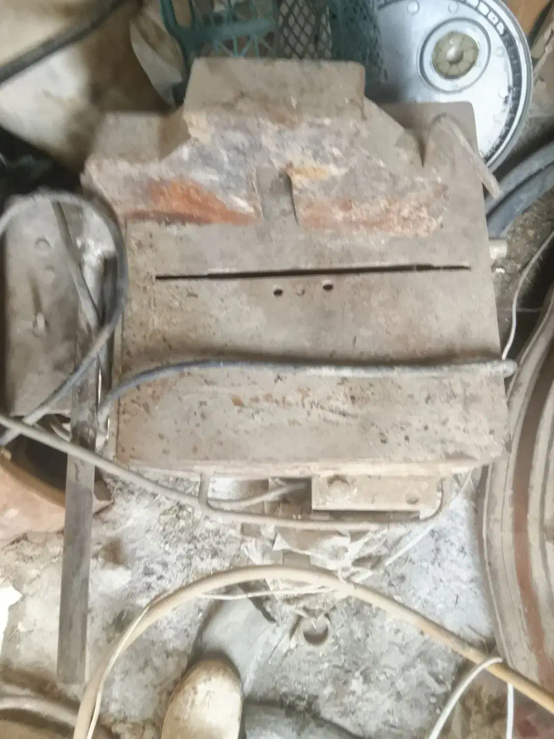 سلام دستگاه اجر تراشی|ماشین‌آلات صنعتی|زاوه, |دیوار