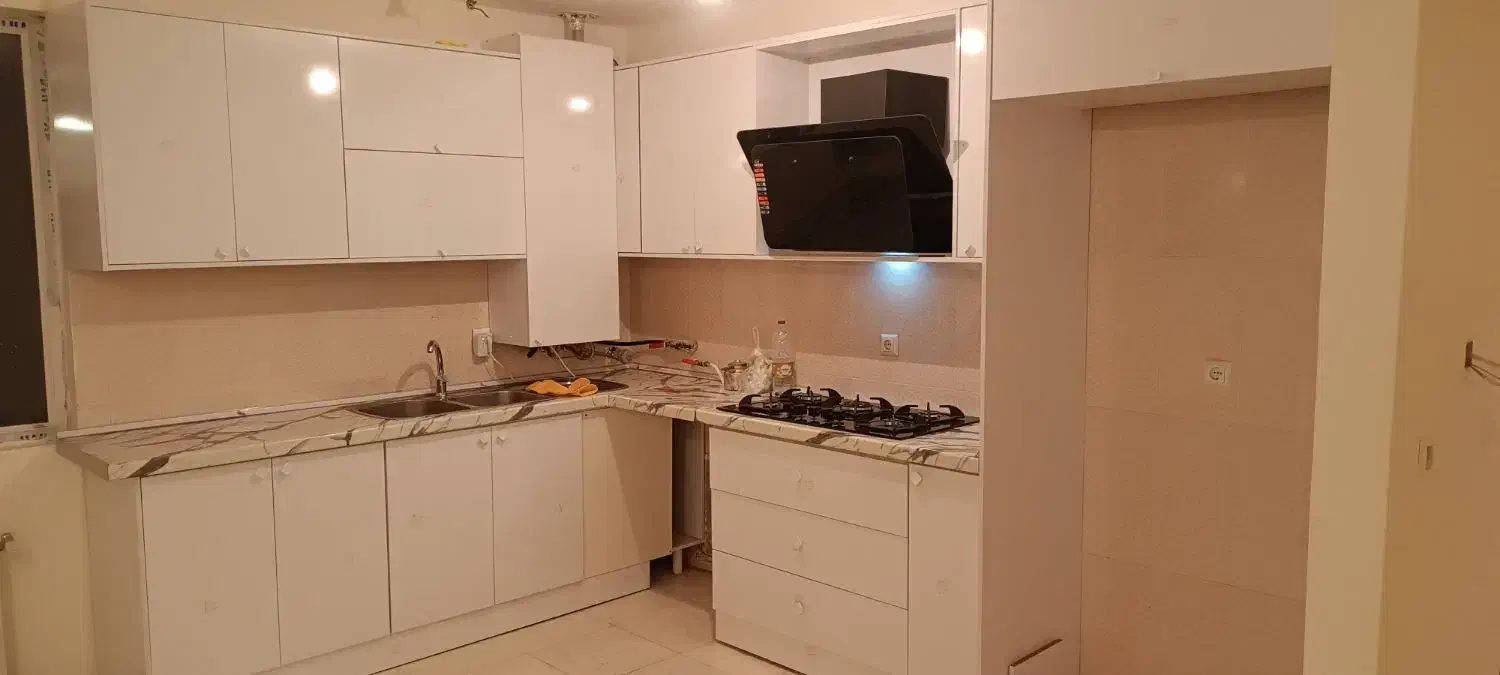 اجاره آپارتمان ۹۰ متری ۲ خوابه نبرد پی|اجارهٔ آپارتمان|هشتگرد, فاز ۱ مهستان|دیوار