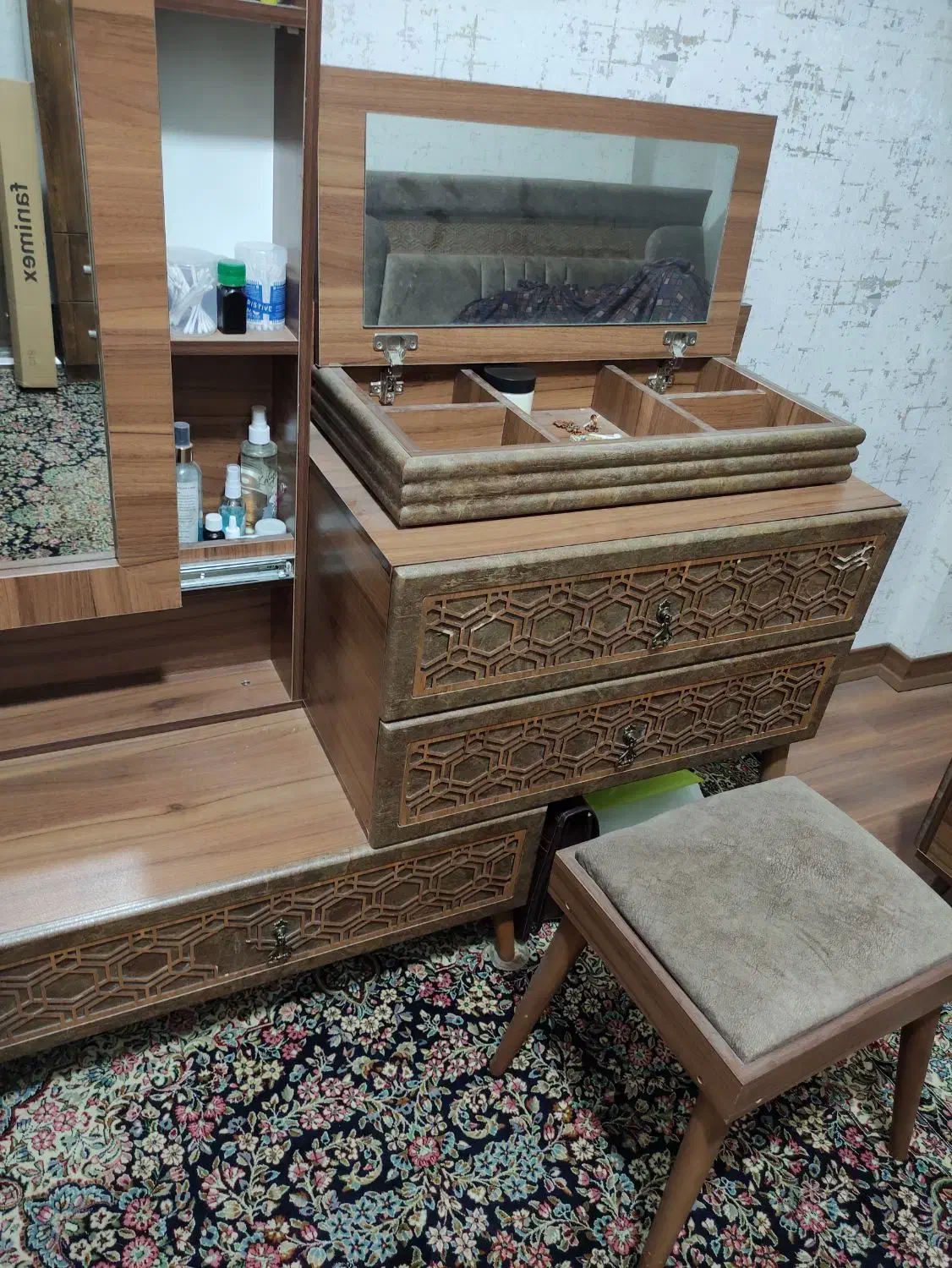 سرویس خواب چوب|تخت و سرویس خواب|کرمان, |دیوار