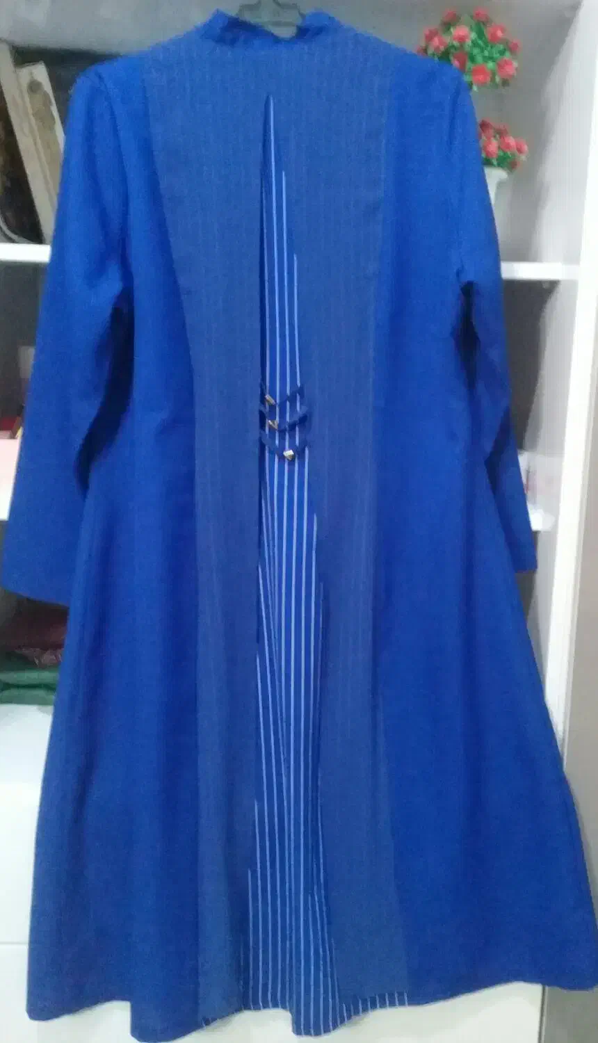 لباس ومانتو|لباس|الشتر, |دیوار