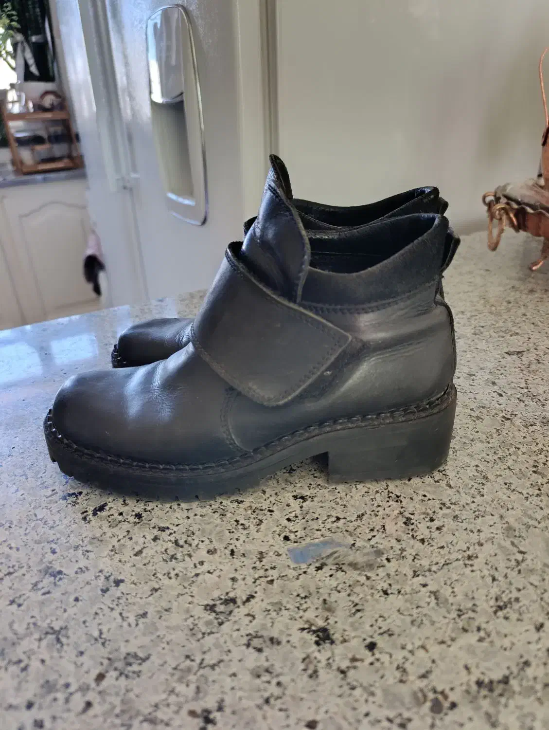 بوت زنانه چرم اصل|کیف، کفش، کمربند|کرمانشاه, |دیوار