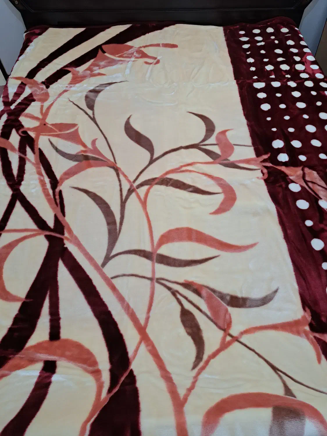 پتوی دونفره کاملا نو|رختخواب، بالش، پتو|قم, انسجام|دیوار