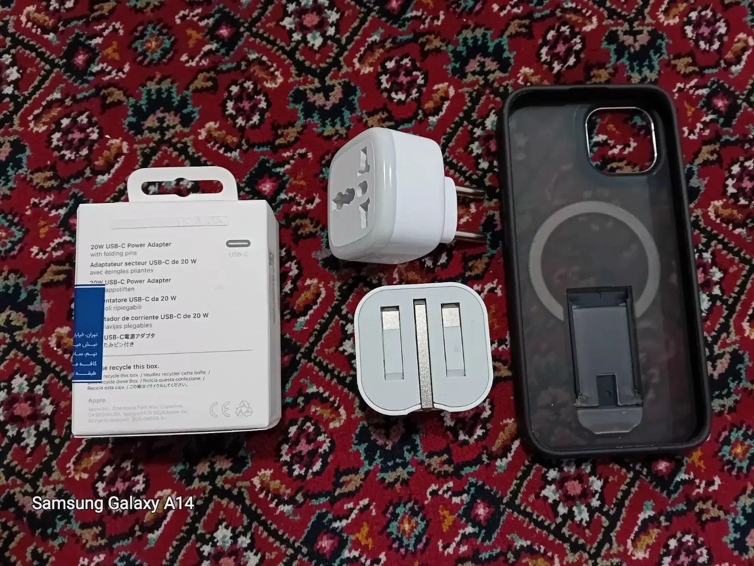 با سلام کاملا سالم آداپتور اورجینال 20 وات|لوازم جانبی موبایل و تبلت|کرج, خرمدشت|دیوار