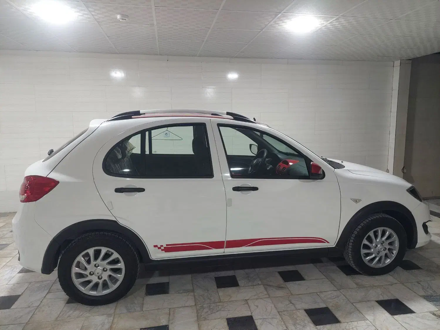 کوییک  gxr سفیدقرمز ۸۵ گانه مدل ۱۴۰۳|خودرو سواری و وانت|زاهدان, |دیوار