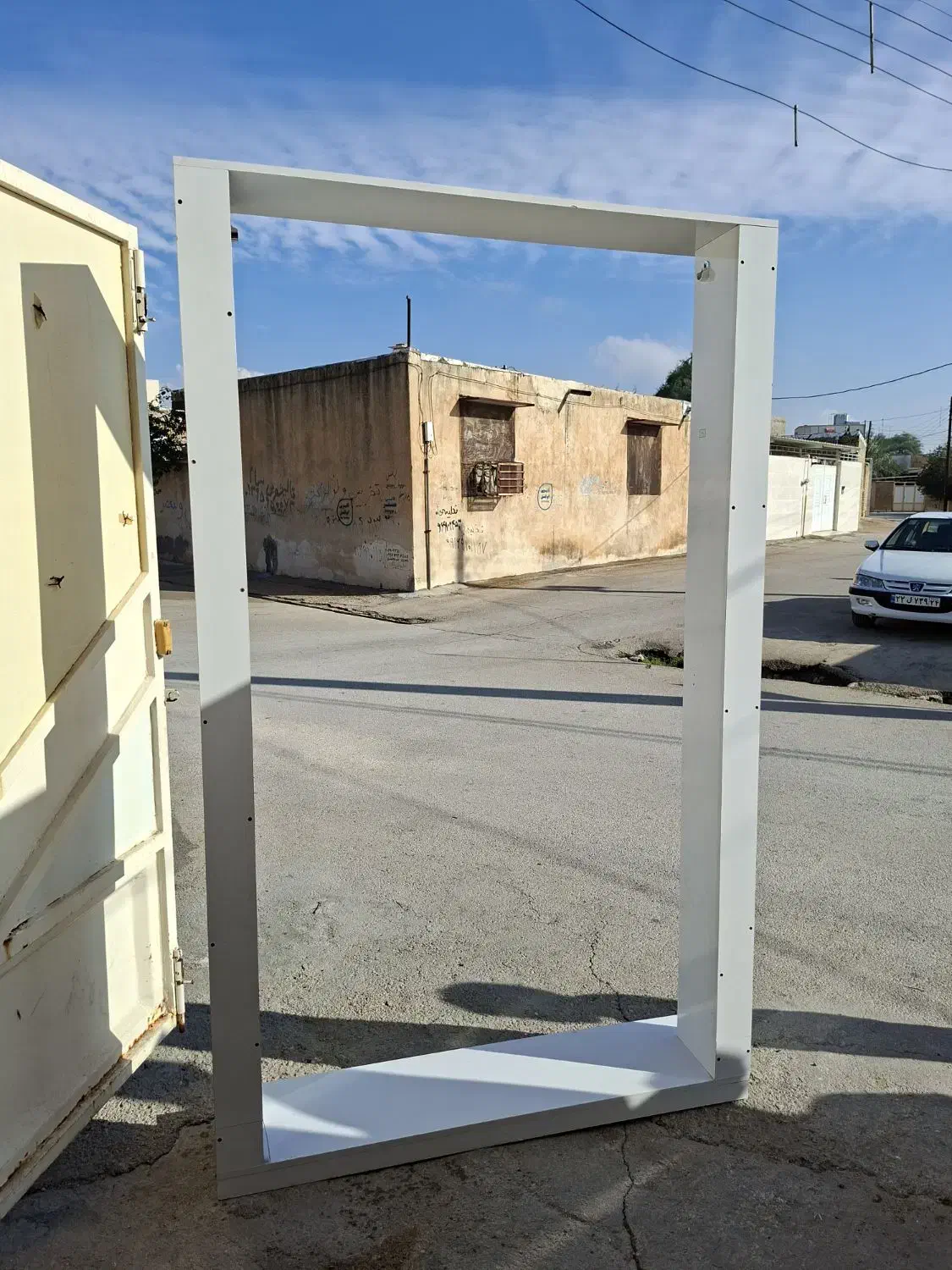 رگال لباس|بندرخت و رخت‌آویز|رامهرمز, |دیوار