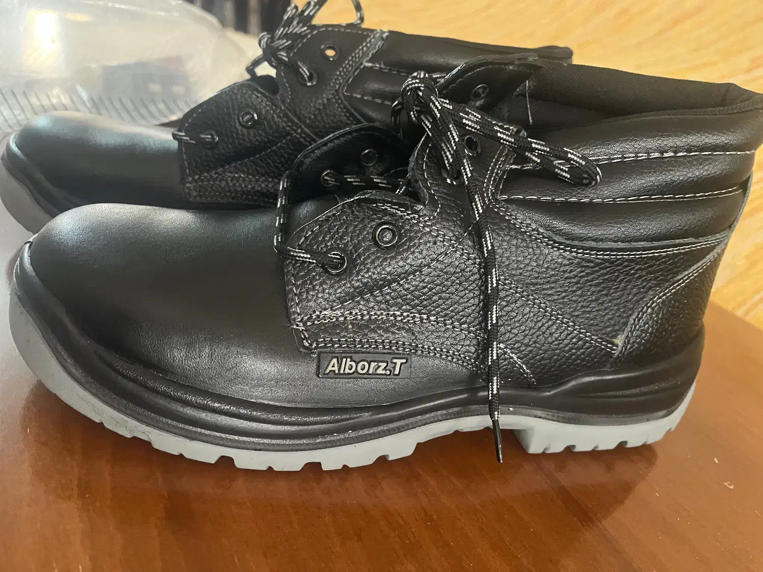 کفش ایمنی البرز سایز۴۲|کیف، کفش، کمربند|تبریز, |دیوار