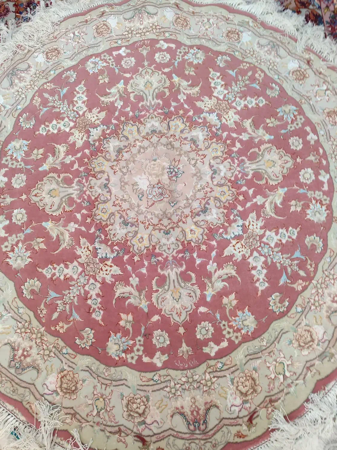 دایره  یک و نیم چله ابرشم|فرش|تبریز, |دیوار