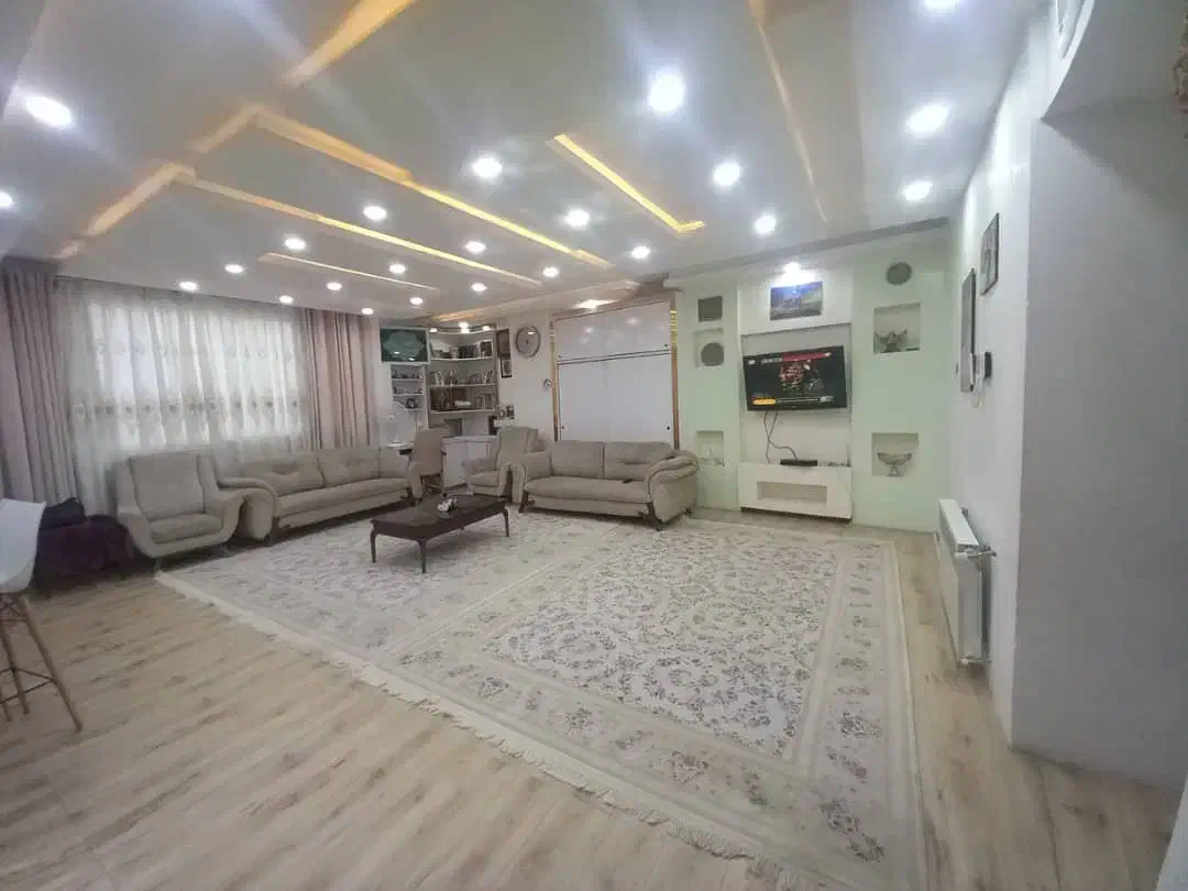 فروش/آپارتمان۶واحدی /خیابان ازادی/|فروش آپارتمان|زاهدان, |دیوار