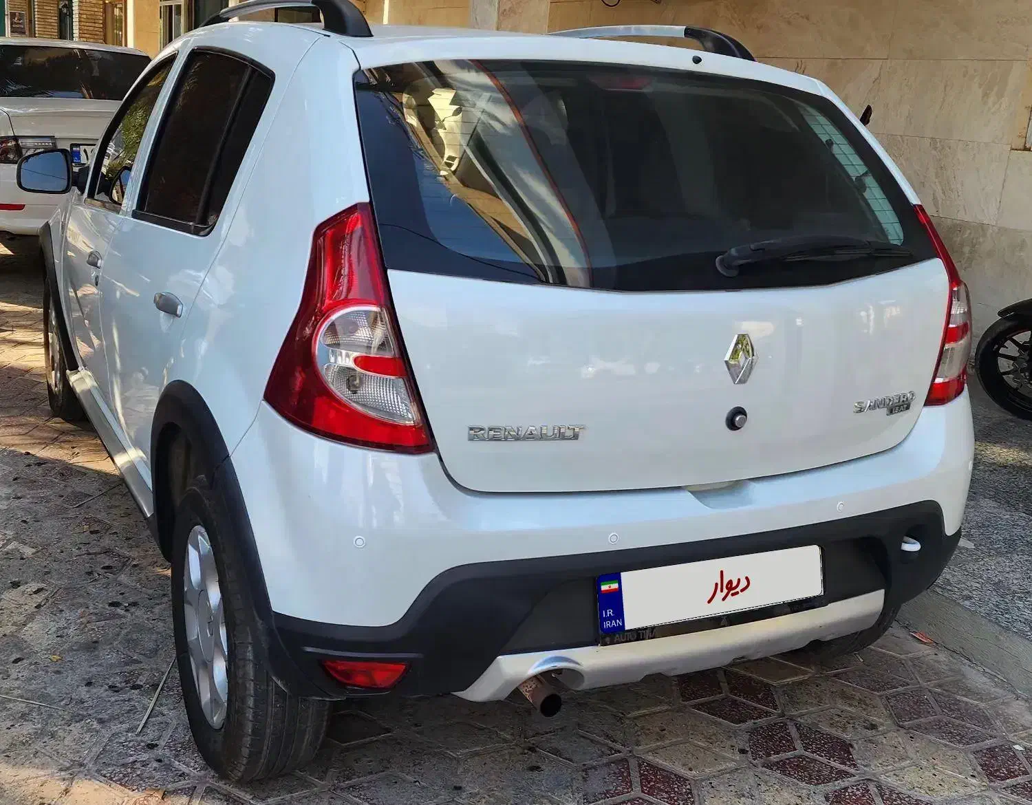 ساندرو استپ وی مدل ۹۸|خودرو سواری و وانت|بوشهر, |دیوار