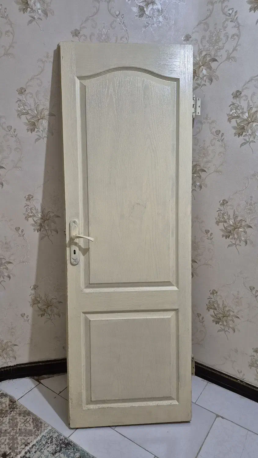 درب چوبی سایز ۱۹۰ در ۶۳|مصالح و تجهیزات ساختمان|بندرعباس, |دیوار