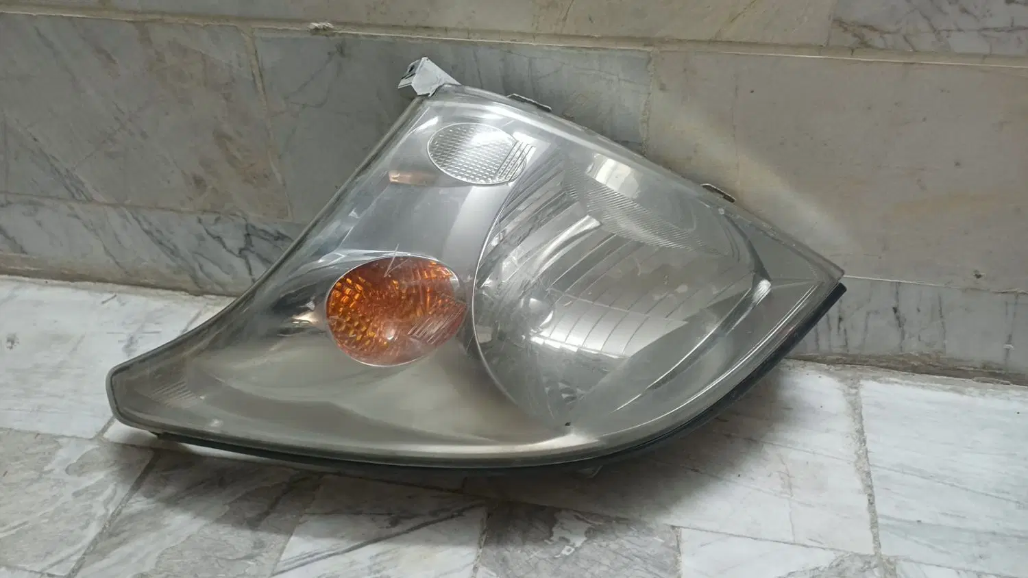 چراغ|قطعات یدکی و لوازم جانبی|تهران, دیلمان|دیوار