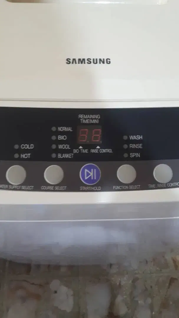 ماشین لباسشویی|ماشین لباسشویی و خشککن لباس|شیراز, رازی|دیوار