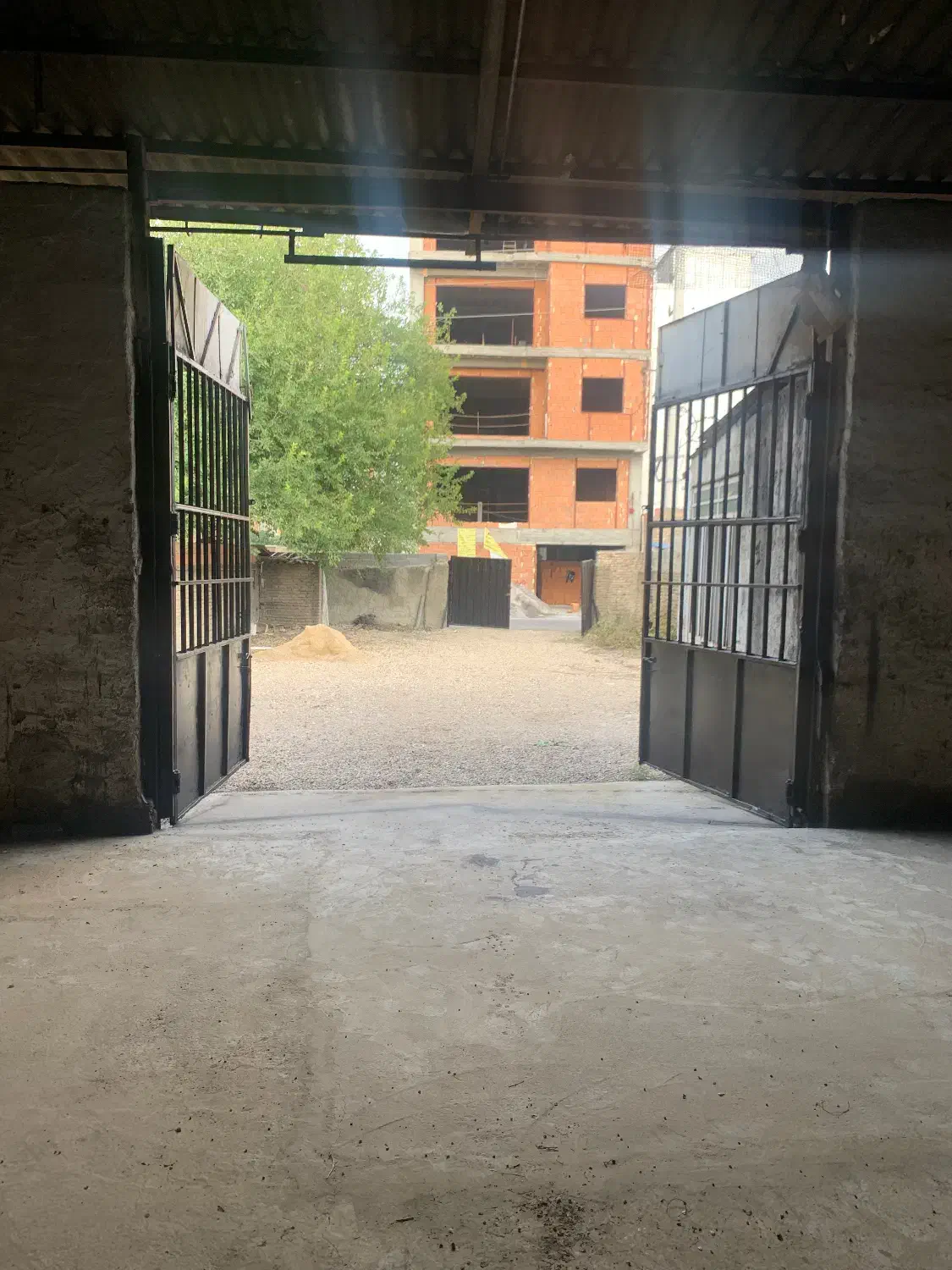 اجاره انبار|اجارهٔ دفتر صنعتی، کشاورزی، تجاری|ساری, |دیوار