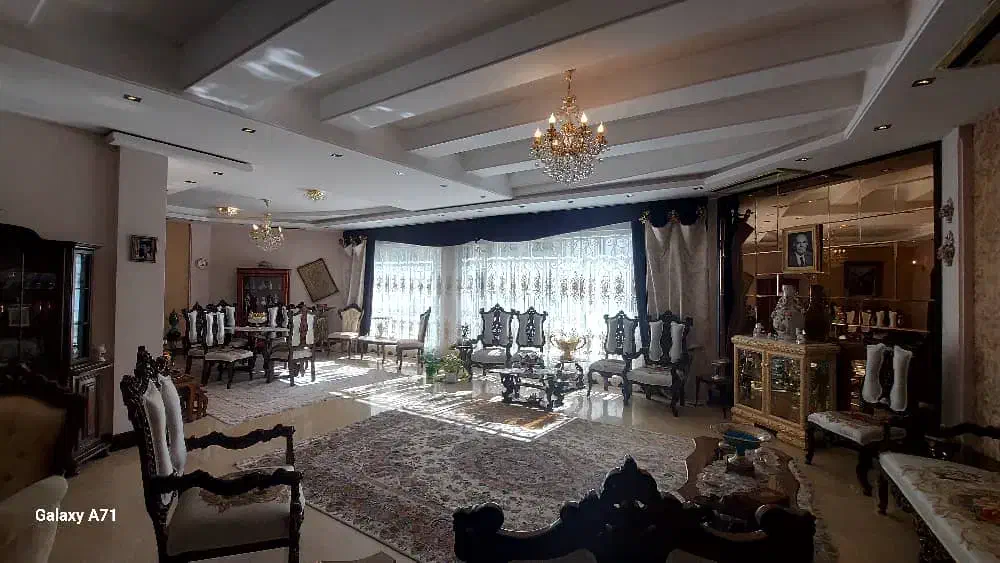 آپارتمان محمودیه ۳۲۵متر ۴خواب مستر تک واحدی|اجارهٔ آپارتمان|تهران, محمودیه|دیوار