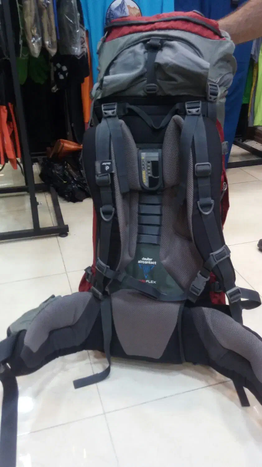 کوله پشتی حرفه ای سالم درحدنو دیوتر|کوهنوردی و کمپینگ|لاهیجان, گلستان|دیوار