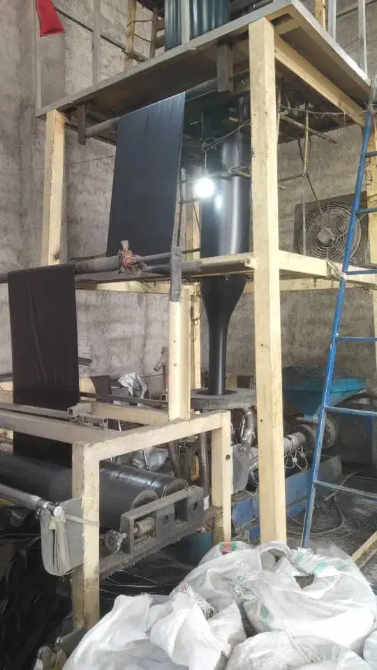 فروش یک عدد دستگاه تولید پلاستیک 110|ماشین‌آلات صنعتی|ورامین, خیر آباد|دیوار