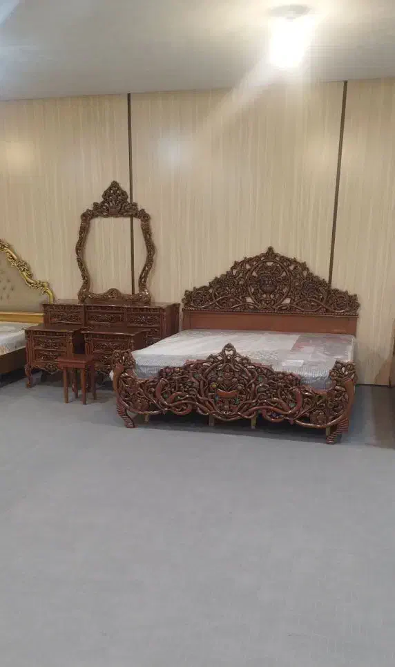 فقط با ماهی ۳ تومن صاحب سرویس خواب شو|تخت و سرویس خواب|میبد, |دیوار