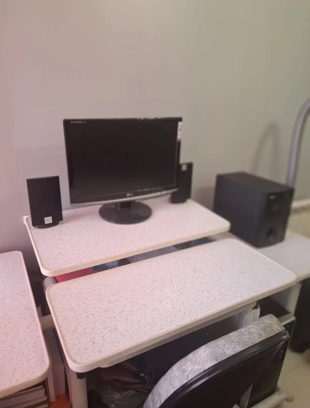 فروش میز کامپیوتر فوری|میز تحریر و کامپیوتر|تهران, حکیمیه|دیوار