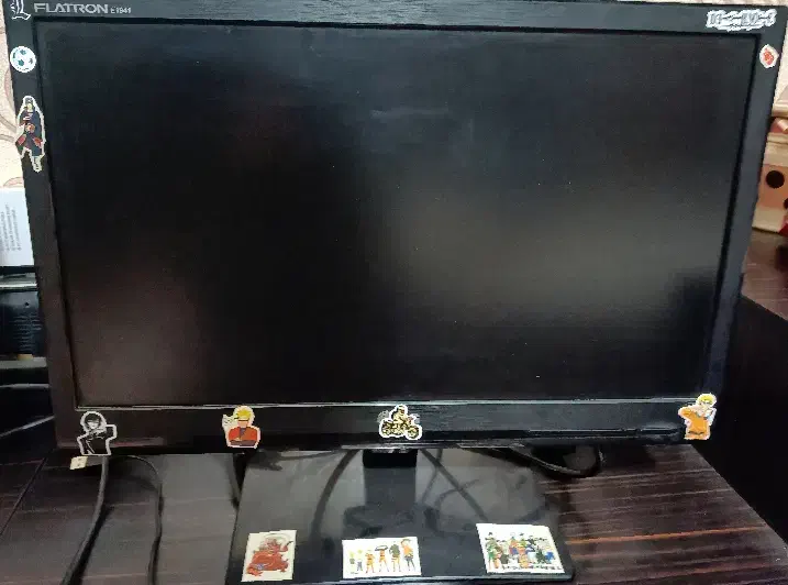 دو عدد مانیتور ۶۰ هرتز|قطعات و لوازم جانبی رایانه|تهران, ائمه اطهار|دیوار