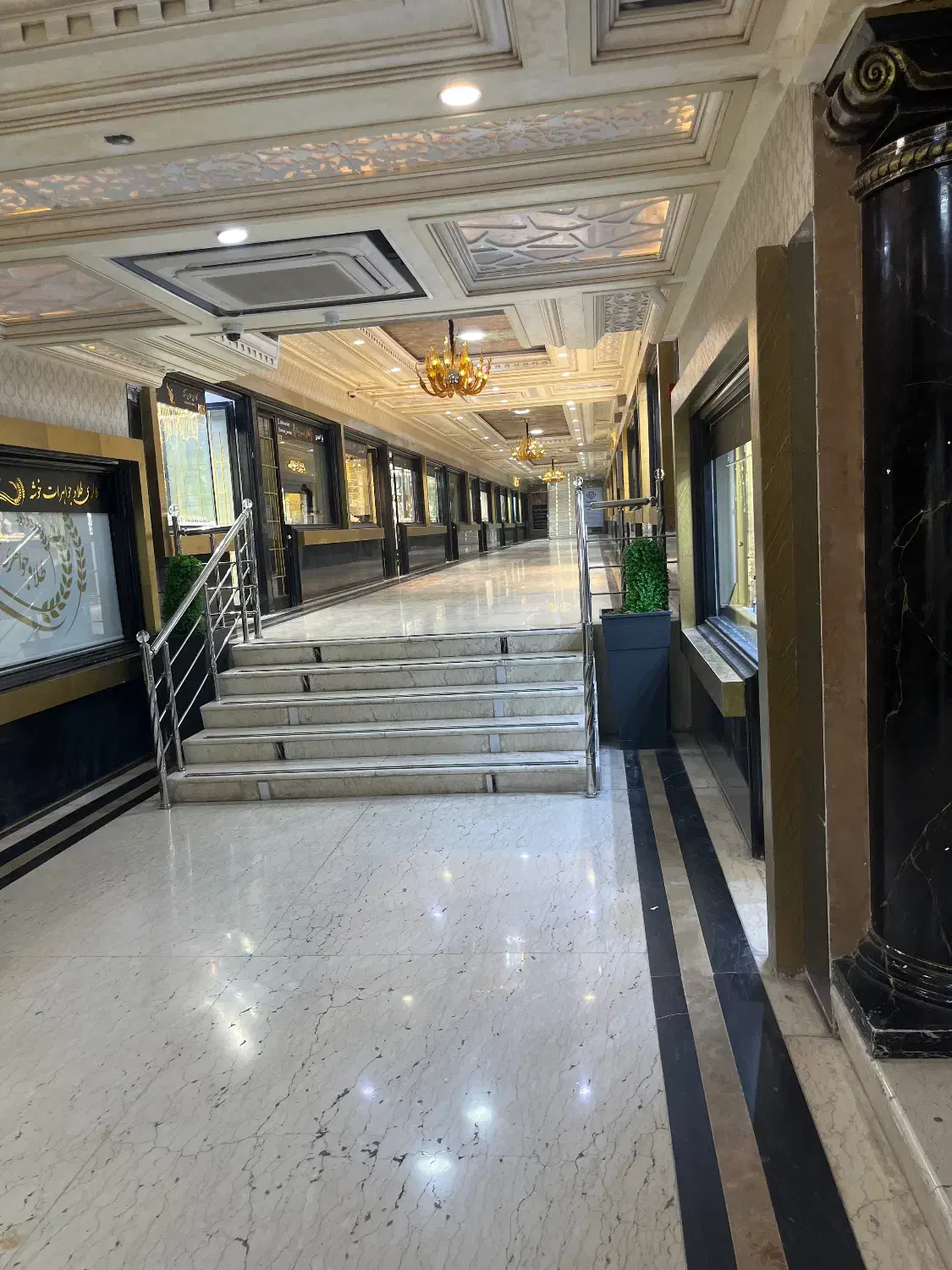 فروش یا معاوضه تجاری پاساژ الماس|فروش مغازه و غرفه|ایلام, |دیوار