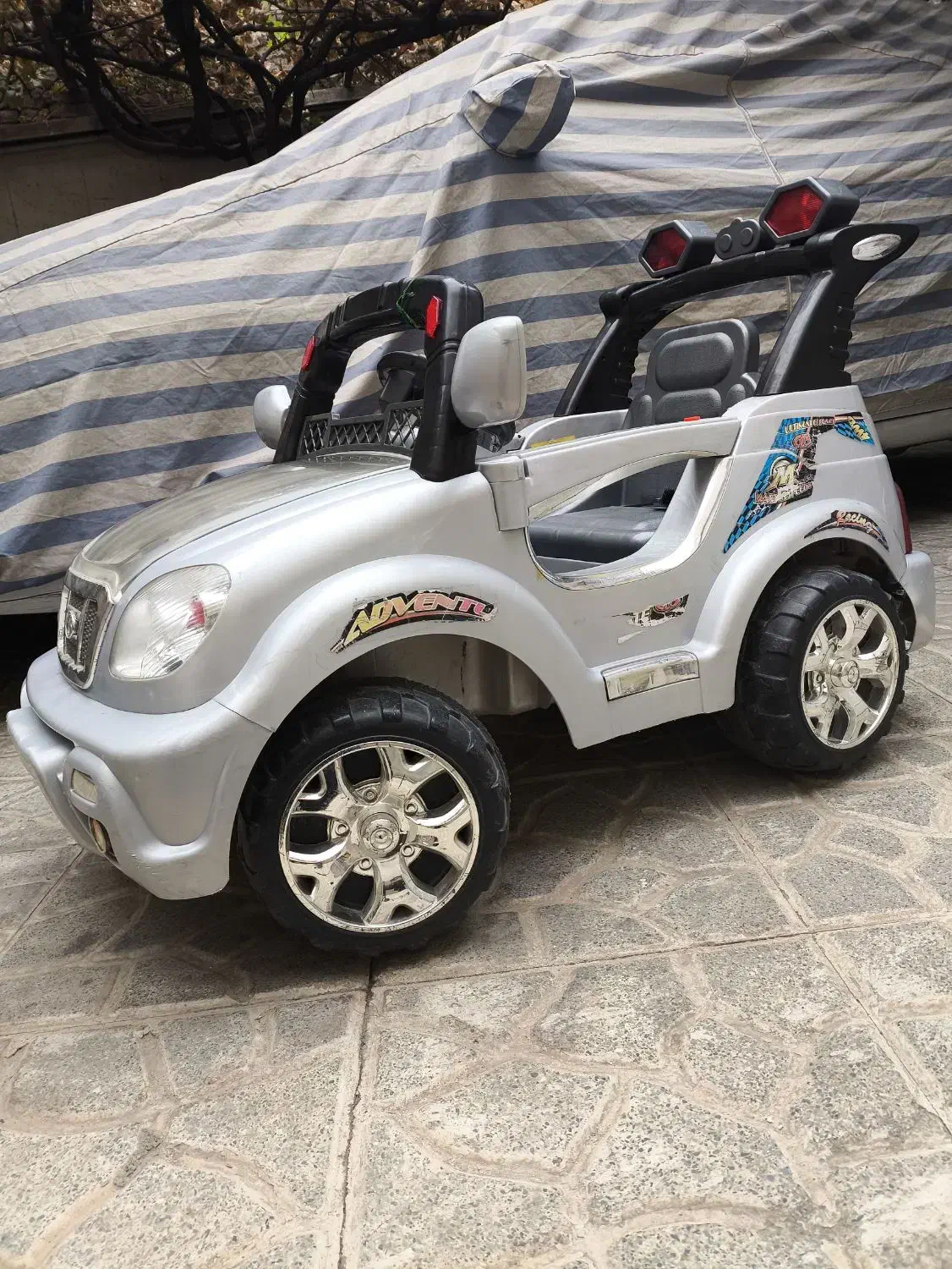 ماشین شارژی|اسباببازی بچه|مشکیندشت, |دیوار