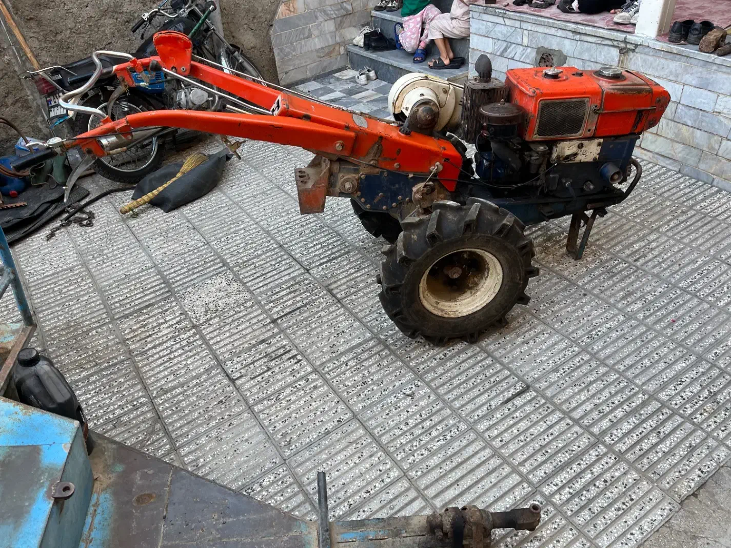 تیلر به همراه ادوات کشاورزی|خودرو سنگین|آزادشهر, |دیوار