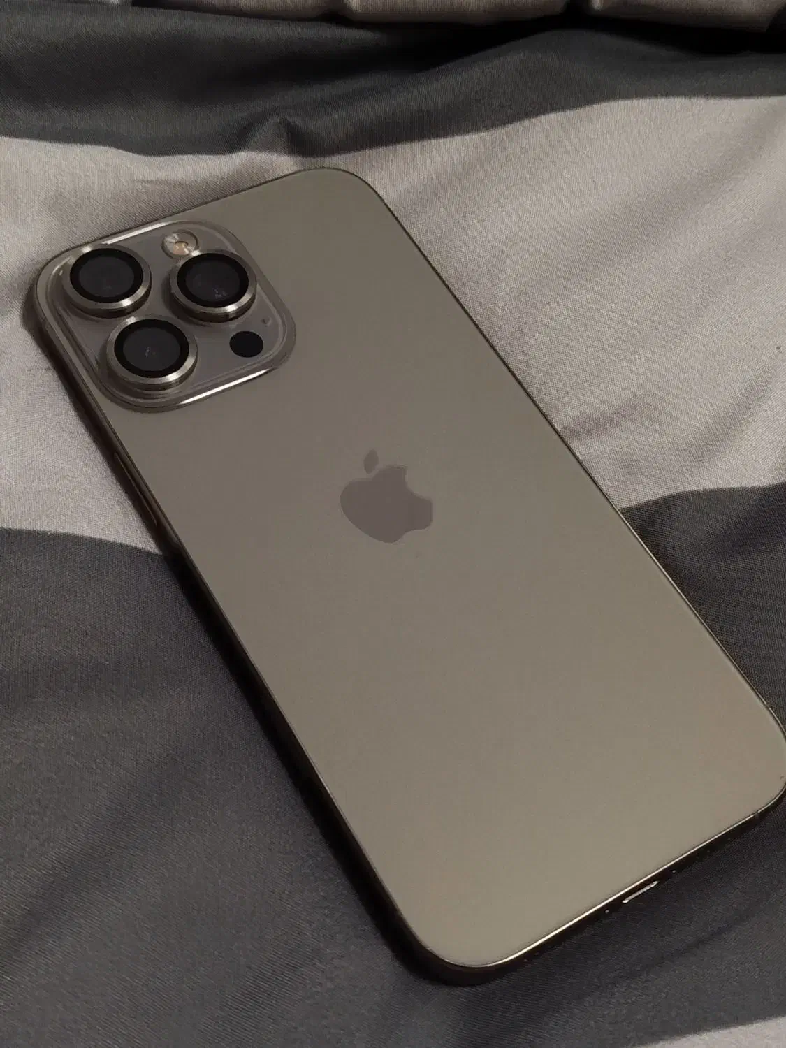 ایفون ۱۶ پرومکس فول کپی|موبایل|همدان, |دیوار