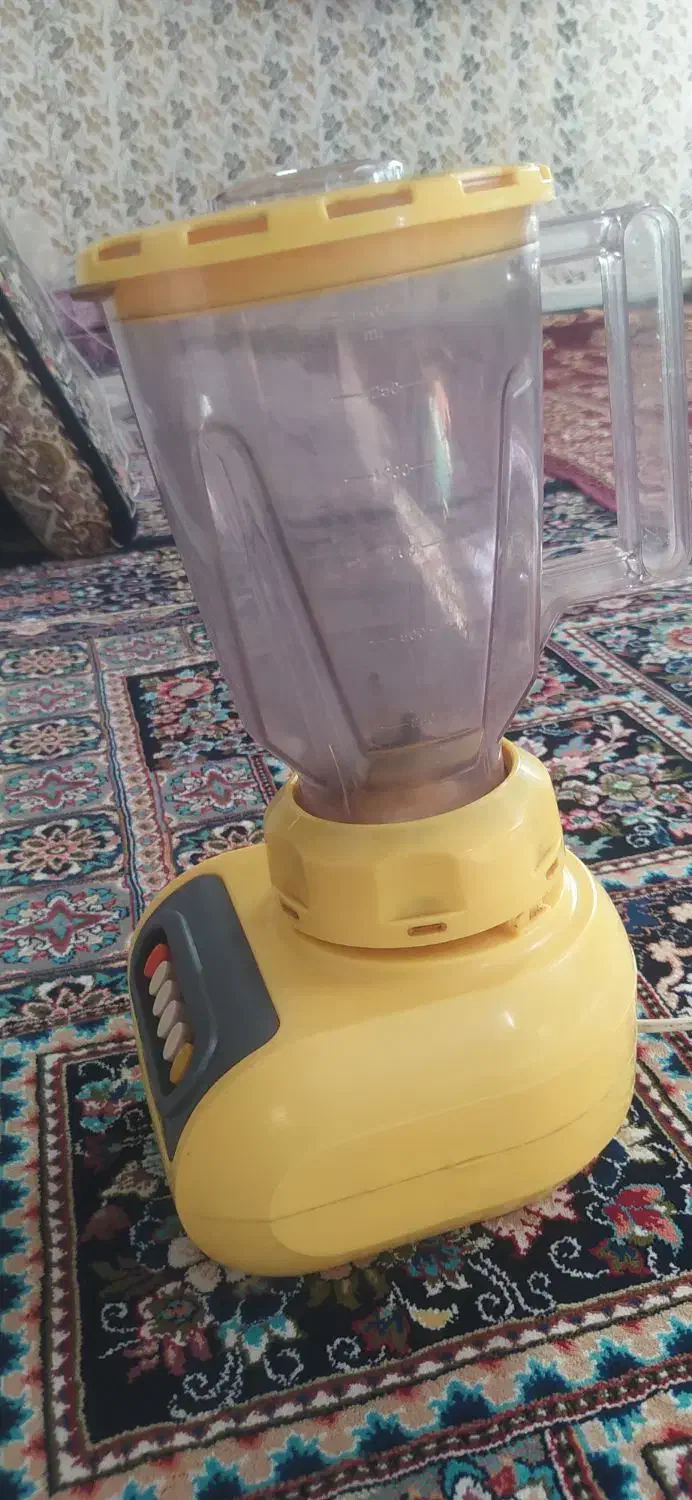 آب میوه گیری|آبمیوه‌گیر و آب‌مرکبات‌گیر|سنندج, |دیوار