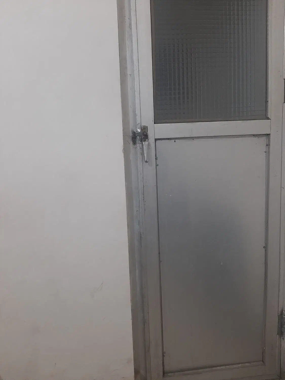 سوئیت اجاره ای خ معلم|اجارهٔ خانه و ویلا|بیرجند, |دیوار