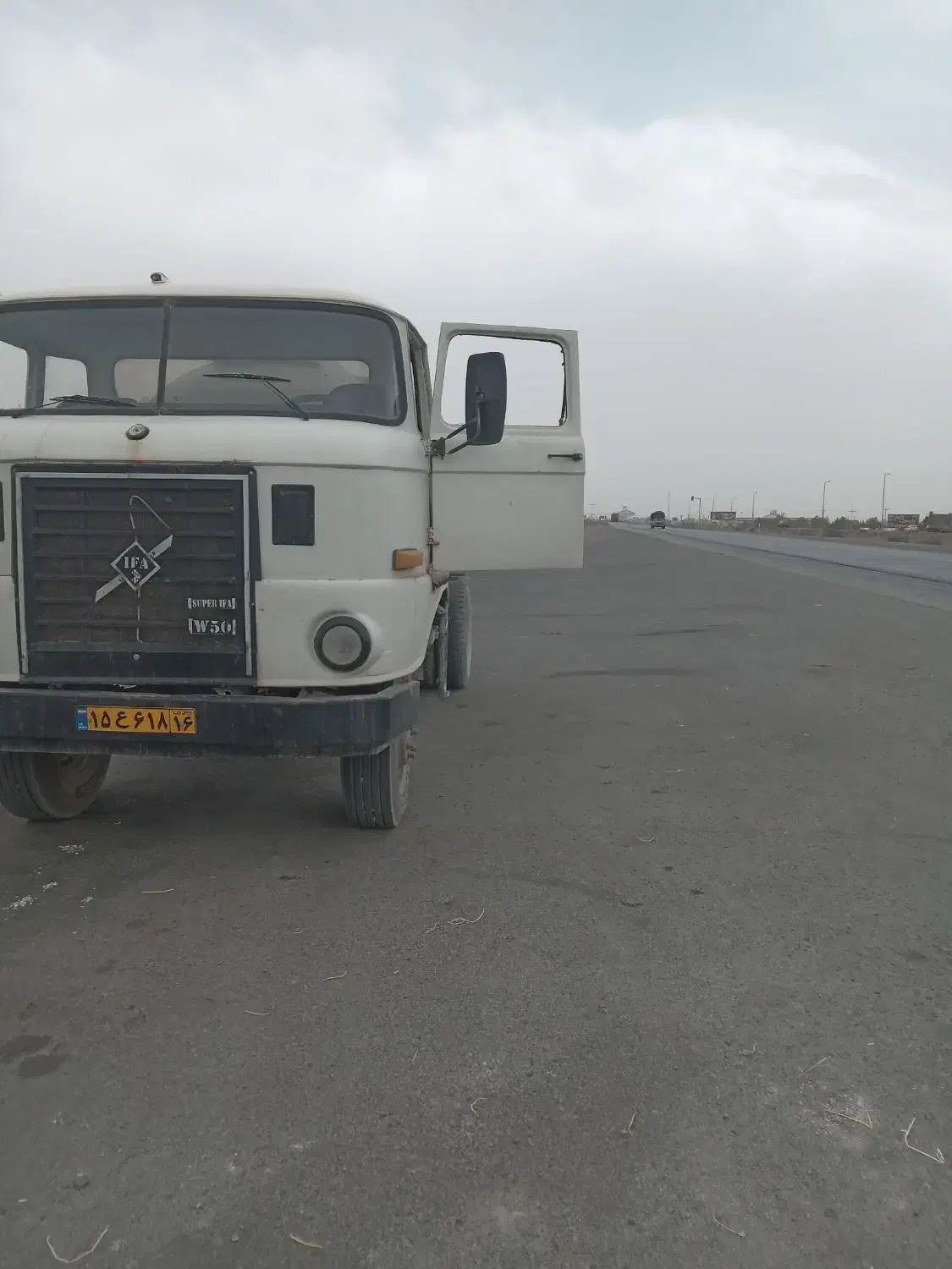 آیفا|خودرو سنگین|دلیجان, |دیوار