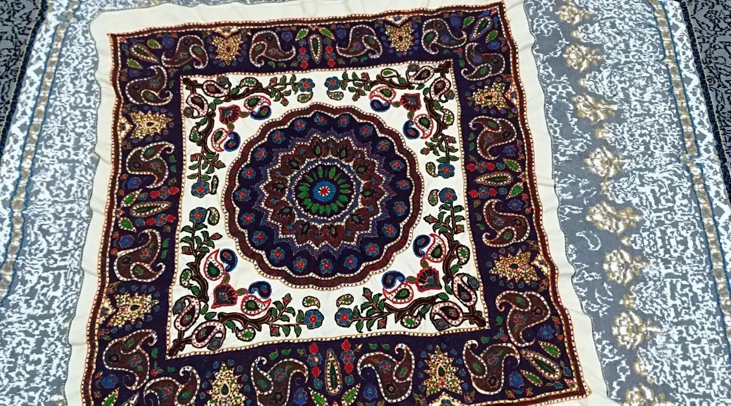 پته|گلیم، جاجیم، گبه|رفسنجان, |دیوار