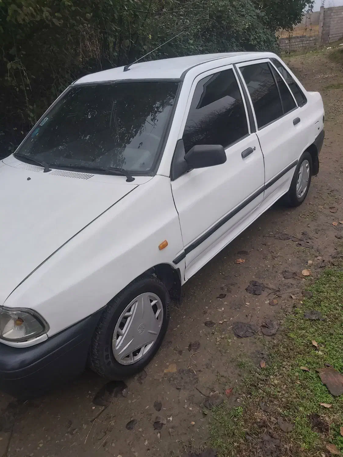 ماشین بسیار تمیز از روخش معلومه|خودرو سواری و وانت|اسالم, |دیوار