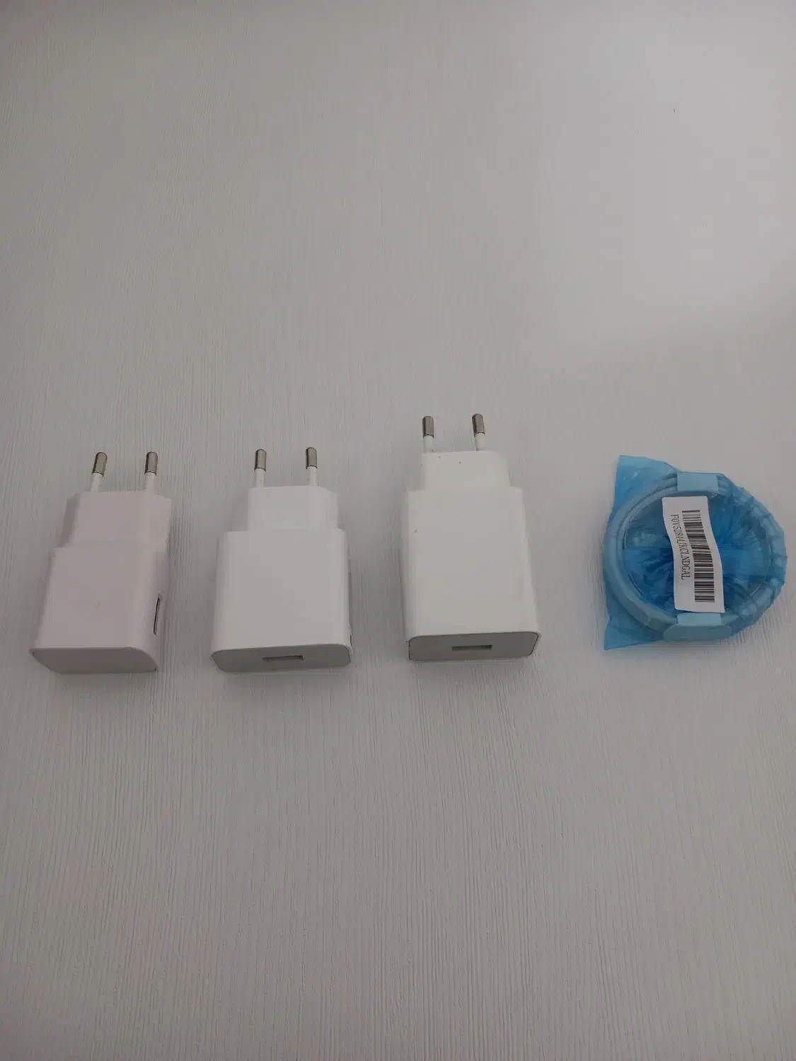 تعدادی کله شارژراصلی|لوازم جانبی موبایل و تبلت|کرمانشاه, |دیوار