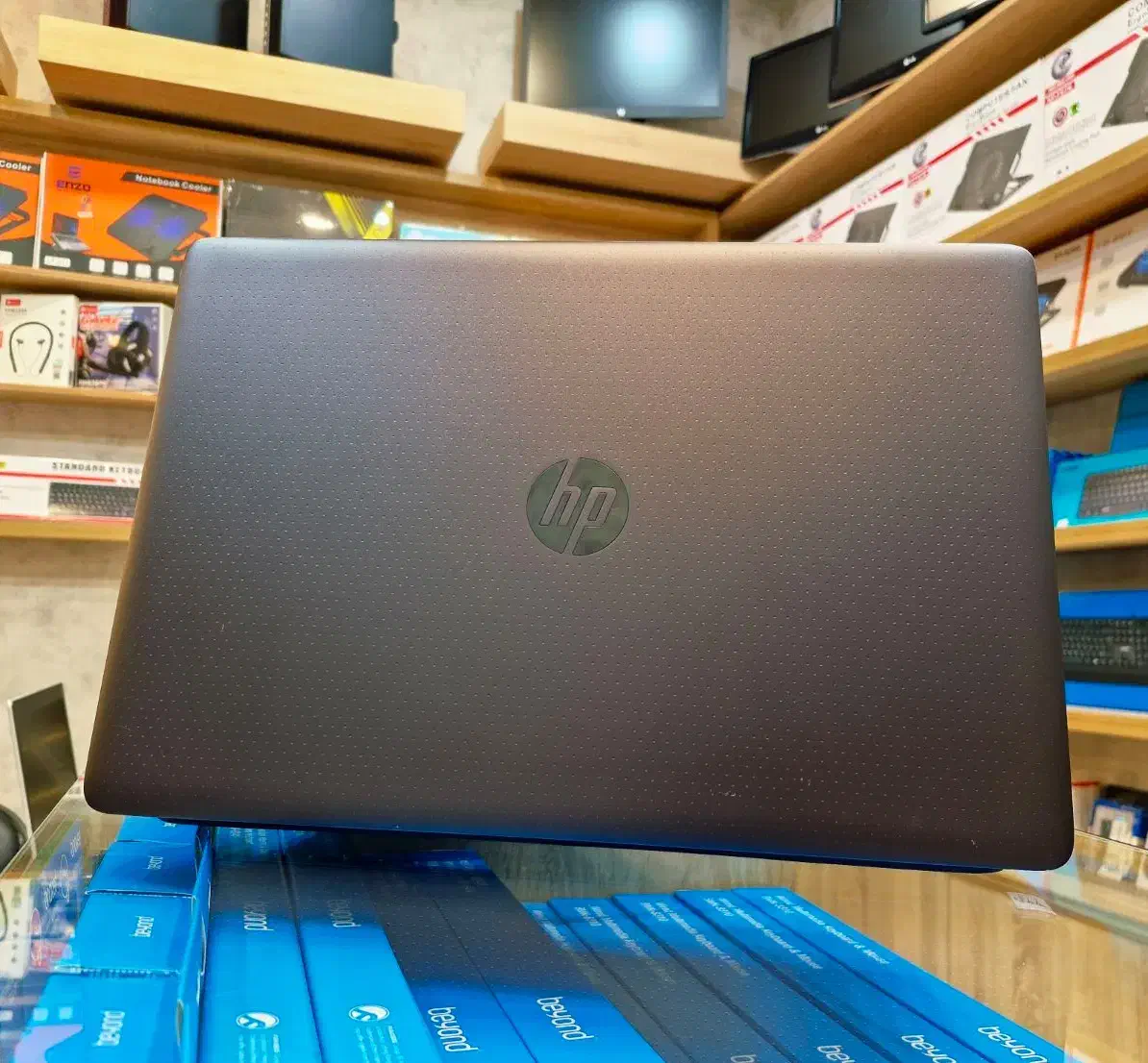 لپ تاپ حرفه ای HP Core i7 / صفحه نمایش 4K|رایانه همراه|قزوین, |دیوار