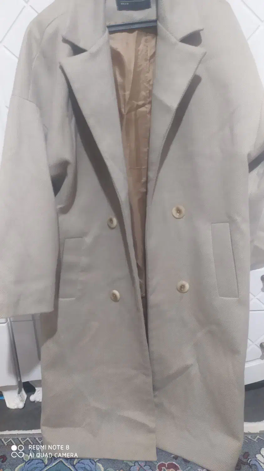 پالتو نو نو|لباس|شاهین‌شهر, شهرک گلدیس|دیوار