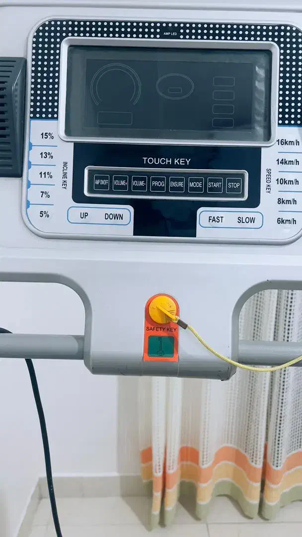 دستگاه تردمیل|تجهیزات ورزشی|رشت, رشتیان|دیوار