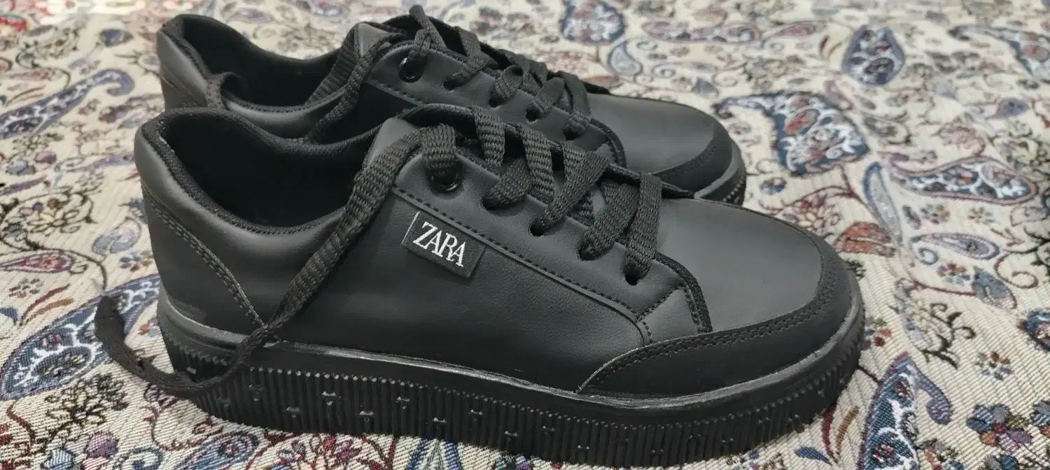 یک جفت کفش مشکی کاملا نو|کیف، کفش، کمربند|سبزوار, توحیدشهر|دیوار