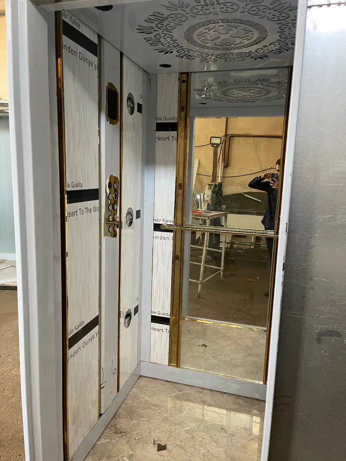 کابین وقطعات اسانسور|خدمات پیشه و مهارت|تبریز, |دیوار