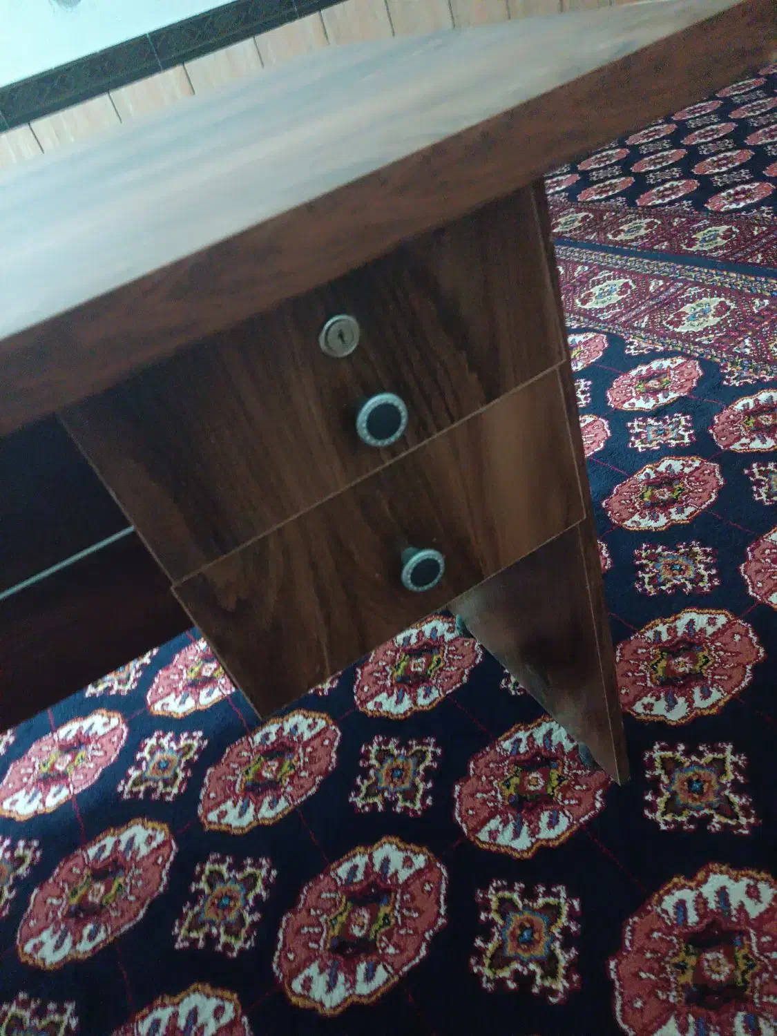 میز صندلی|صندلی و نیمکت|دهدشت, |دیوار