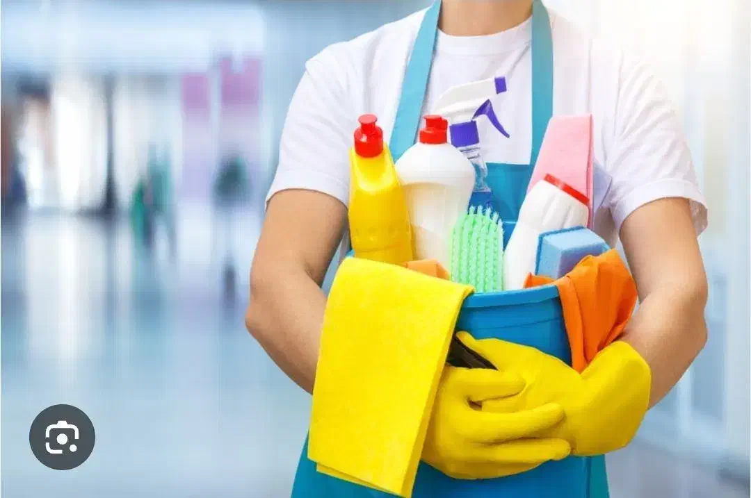 مستخدم جهت نظافت آموزشگاه (خانم)|استخدام سرایداری و نظافت|کرج, کوی امامیه|دیوار